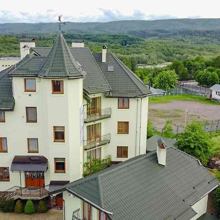 Hermes Resort Hotel With Medical Treatment Truskavets Buitenkant foto