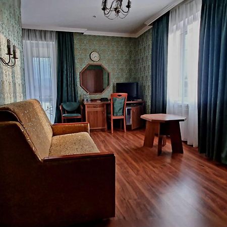 Hermes Resort Hotel With Medical Treatment Truskavets Buitenkant foto