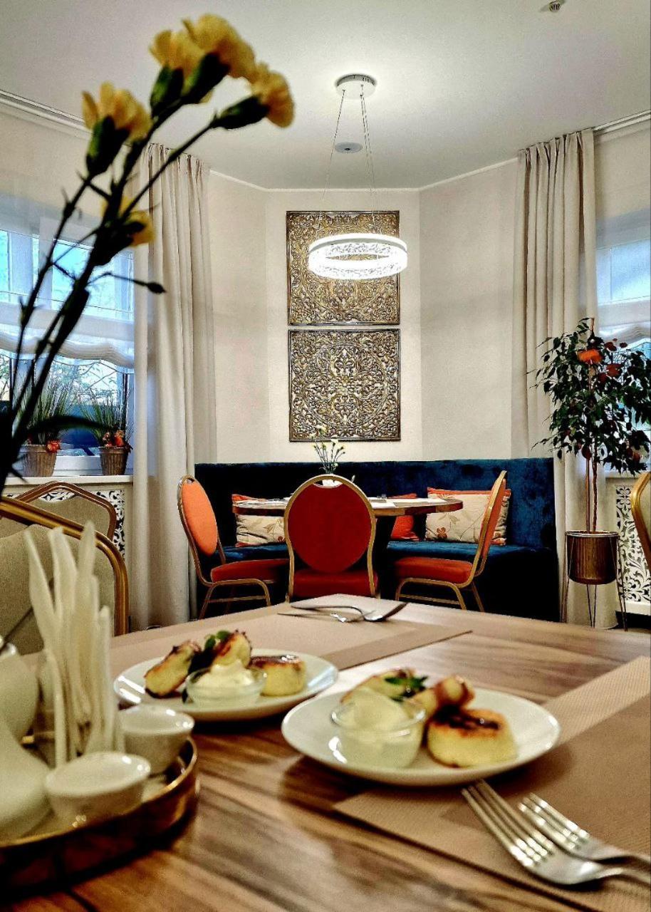 Hermes Resort Hotel With Medical Treatment Truskavets Buitenkant foto